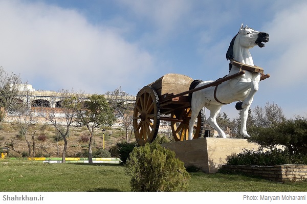 مجسمه اسب در شورابیل Horse statue in Shorabil