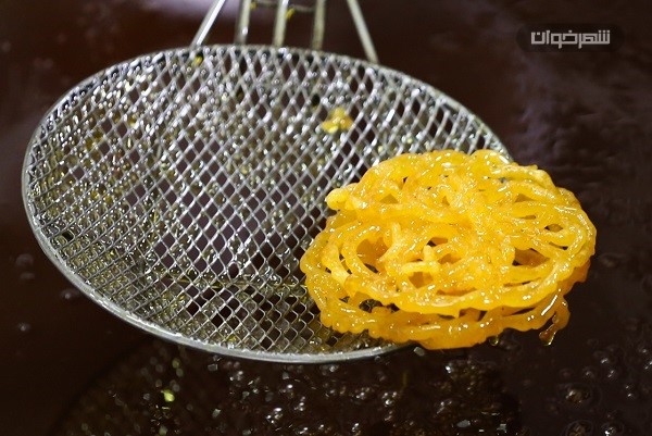 پخت شیرینی زولبیا Baking Zolbia sweets